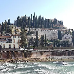 Casa Giorgione Di Luca&paola Appartamento